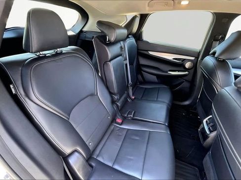 Used 2022 INFINITI QX50 Essential image 29