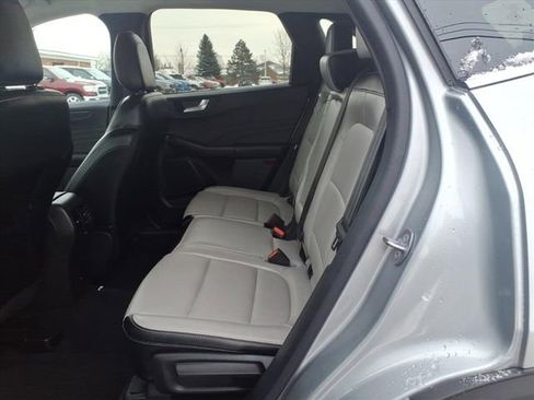 Certified 2023 Ford Escape Platinum image 11