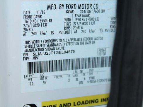 Used 2016 Lincoln Navigator Select image 30