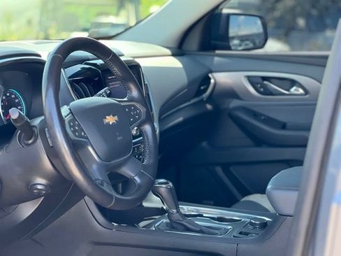 Used 2020 Chevrolet Traverse Premier w/ LPO, Floor Liner Package AWD/4WD image 12
