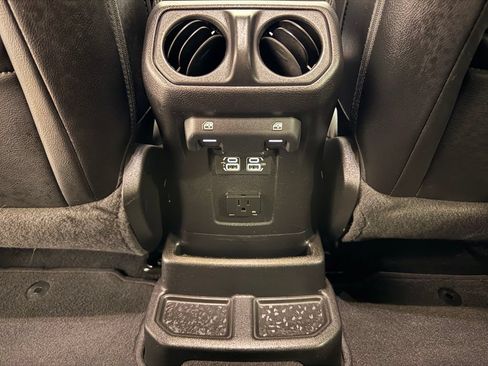 Used 2020 Jeep Wrangler Unlimited Sahara AWD/4WD image 32