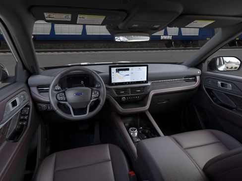 New 2026 Ford Explorer Platinum w/ LUX Leather Package AWD/4WD image 10