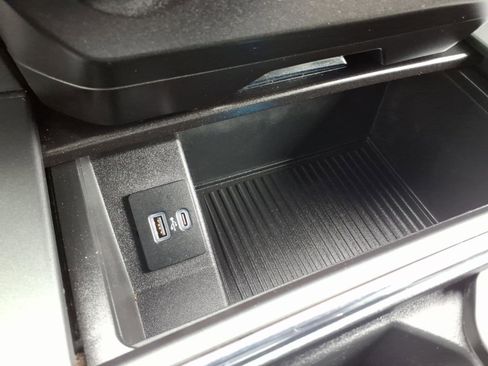 Used 2022 Ford F350 XLT w/ XLT Value Package image 19