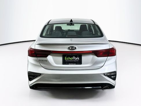 Used 2020 Kia Forte LXS FWD image 7