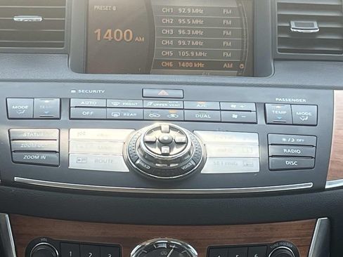 Used 2007 INFINITI M35 w/ Technology Pkg RWD image 16