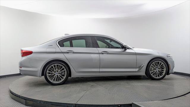 Used 2019 BMW 530e w/ Convenience Package RWD image 8