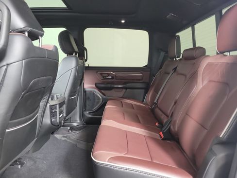 Used 2025 RAM 1500 Limited AWD/4WD image 23