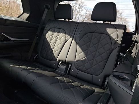 New 2026 BMW X7 xDrive40i w/ M Sport Package image 11