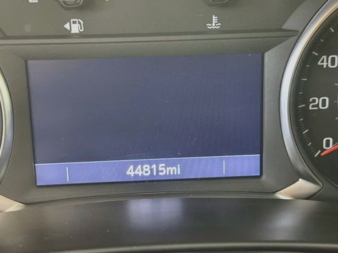 Used 2025 Chevrolet Blazer LT FWD image 18