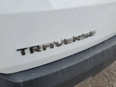 Used 2023 Chevrolet Traverse LS w/ Safety Package image 33