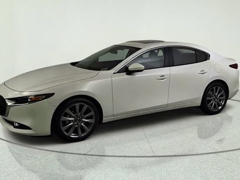 New 2026 MAZDA MAZDA3 2.5 S Sedan w/ Preferred Pkg FWD image 3