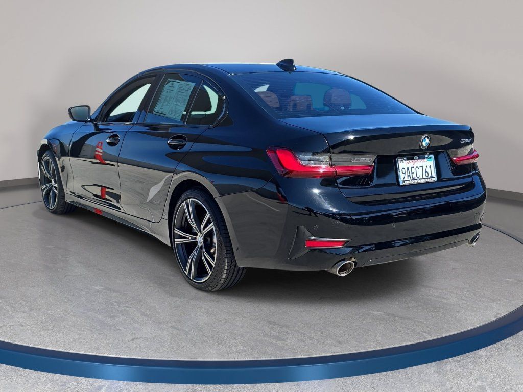 Used 2022 BMW 330i Sedan w/ Driving Assistance Package RWD image 8