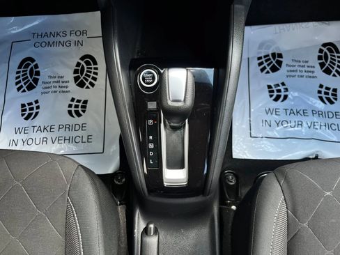 Used 2020 Nissan Kicks S FWD image 32