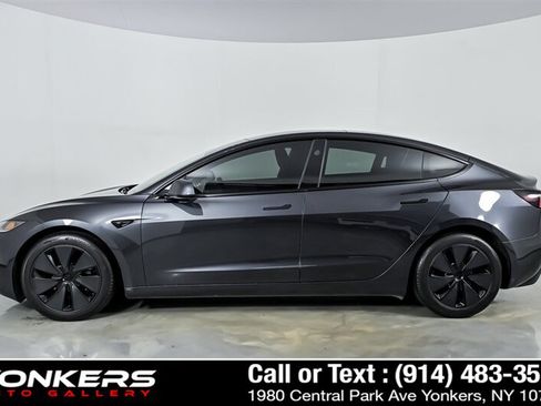 Used 2025 Tesla Model 3 Long Range AWD/4WD image 5