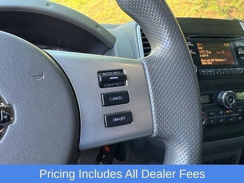 Used 2014 Nissan Frontier SV w/ SV Value Truck Package AWD/4WD image 13