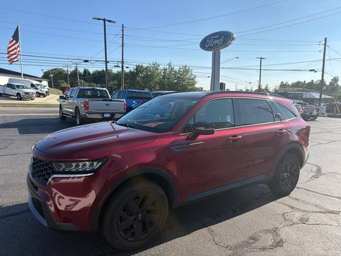 Used 2021 Kia Sorento S AWD/4WD image 4