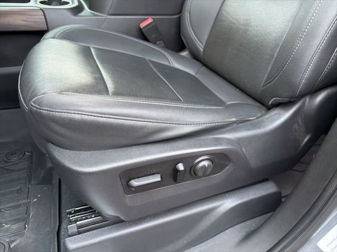 Used 2021 GMC Sierra 1500 SLT w/ SLT Premium Package image 21