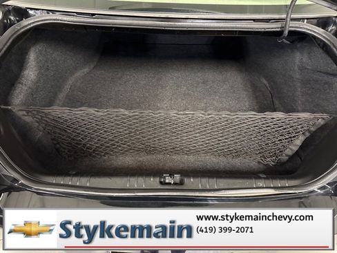 Used 2006 Chevrolet Impala SS w/ Convenience Package image 12