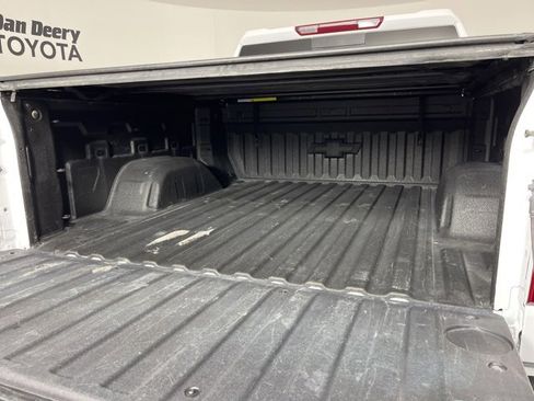 Used 2022 Chevrolet Silverado 1500 LT Trail Boss w/ LT Trail Boss Premium Package image 19