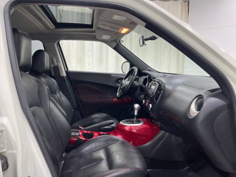 Used 2011 Nissan Juke SL AWD/4WD image 32