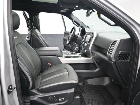 Used 2019 Ford F150 Platinum w/ Equipment Group 701A Luxury AWD/4WD image 29