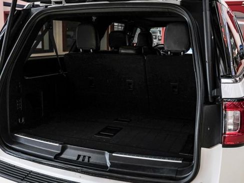 Used 2021 Lincoln Navigator L Reserve w/ Luxury Package image 47