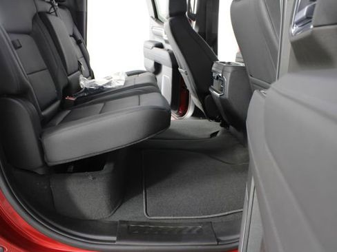 New 2026 GMC Sierra 1500 SLT image 22