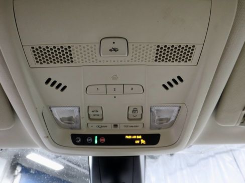 Used 2023 Cadillac XT6 Premium Luxury w/ Technology Package image 27