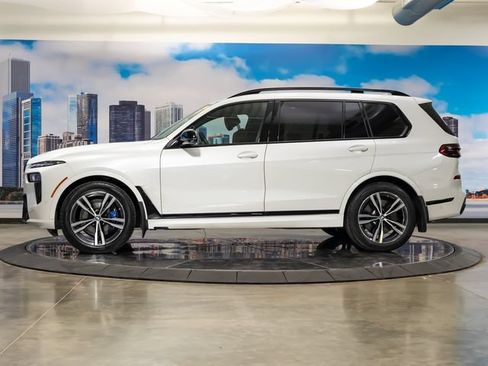 Used 2024 BMW X7 M60i w/ Executive Package AWD/4WD image 6
