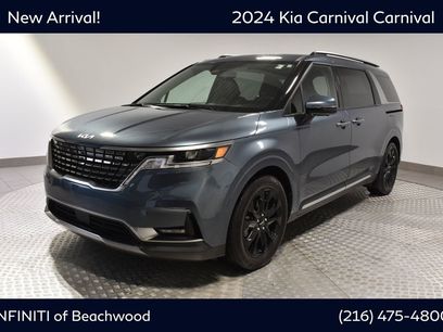 Used 2024 Kia Carnival SX