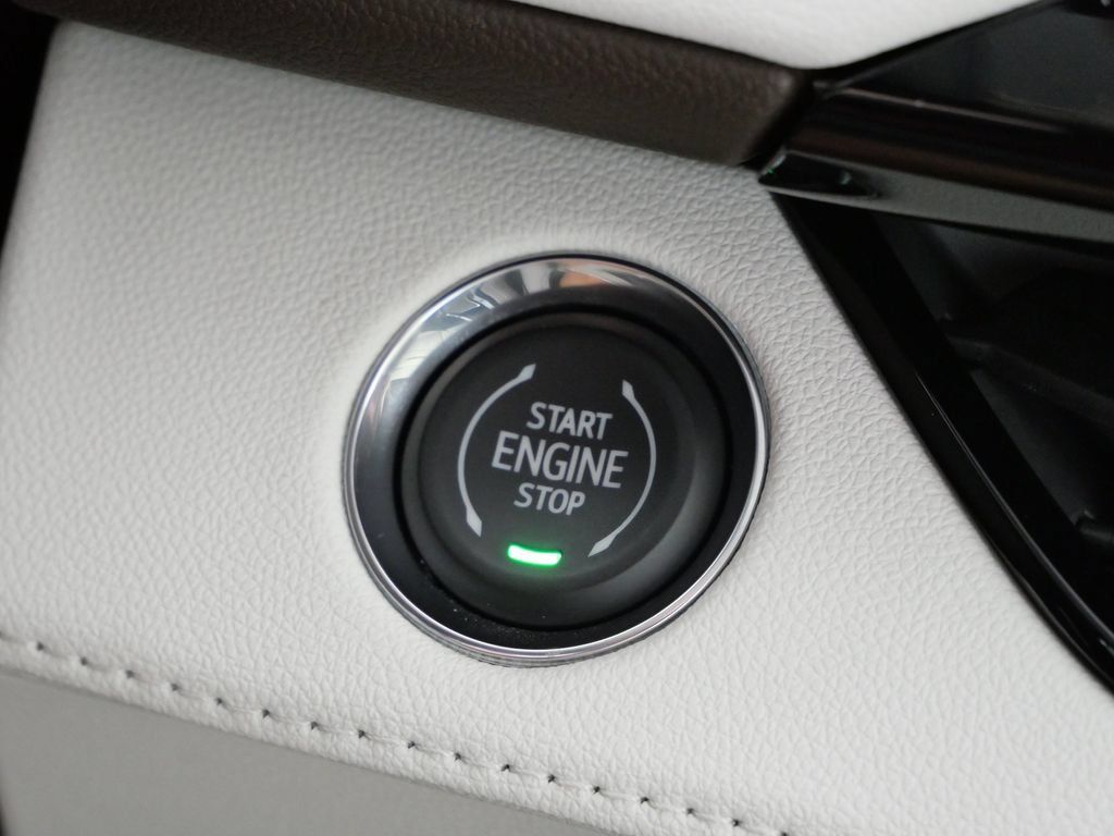 New 2026 Buick Enclave Avenir w/ Super Cruise Package AWD/4WD image 29