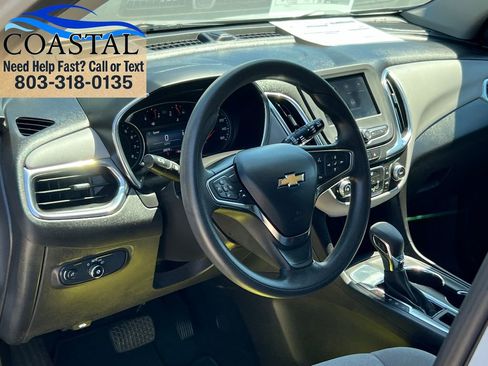 Used 2023 Chevrolet Equinox LS w/ LS Convenience Package FWD image 7