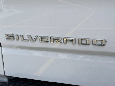 Used 2023 Chevrolet Silverado 1500 W/T w/ WT Value Package AWD/4WD image 7