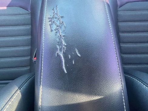 Used 2017 Ford Fusion SE w/ Equipment Group 201A image 13