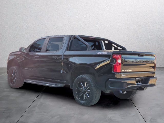Used 2019 Chevrolet Silverado 1500 Custom Trail Boss AWD/4WD image 3