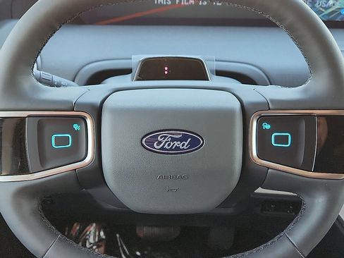 New 2025 Ford Expedition Active image 11