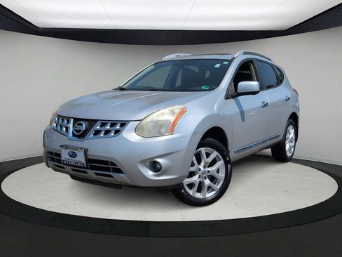Used 2013 Nissan Rogue SL AWD/4WD image 1