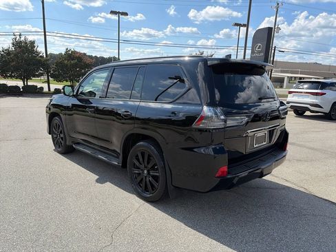 Used 2021 Lexus LX 570 4WD w/ Inspiration Series #2 image 2