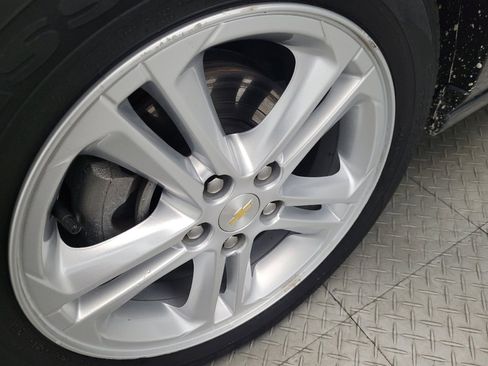 Used 2018 Chevrolet Cruze LT image 31