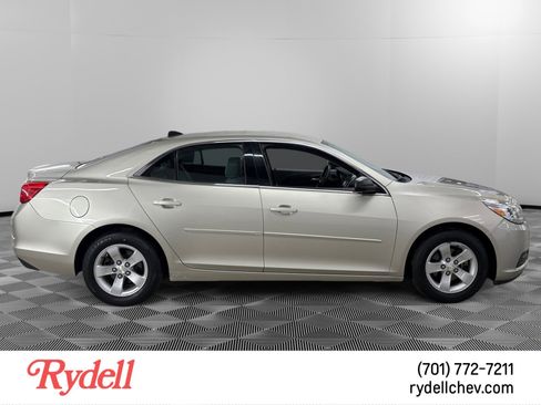 Used 2013 Chevrolet Malibu LS w/ Protection Package FWD image 6