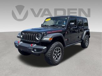 Used 2025 Jeep Wrangler Unlimited Rubicon w/ Convenience Group AWD/4WD video 1