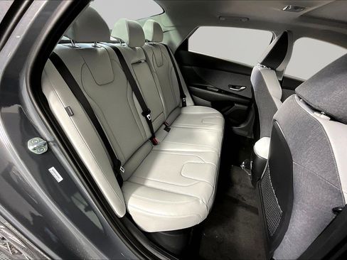 New 2026 Hyundai Elantra Limited FWD image 20