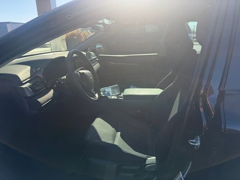 Certified 2025 Toyota Camry LE image 5