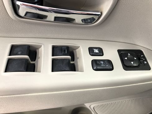 Used 2017 Mitsubishi Outlander Sport ES FWD image 33