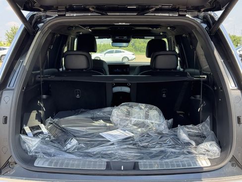 Used 2026 Hyundai Palisade Calligraphy image 32