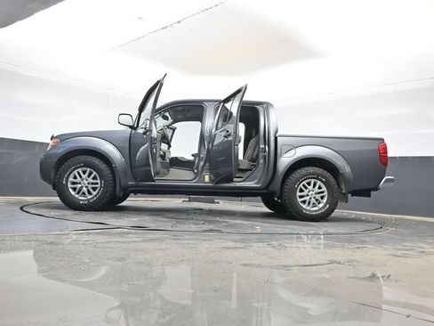 Used 2017 Nissan Frontier SV w/ SV Value Truck Package RWD image 35