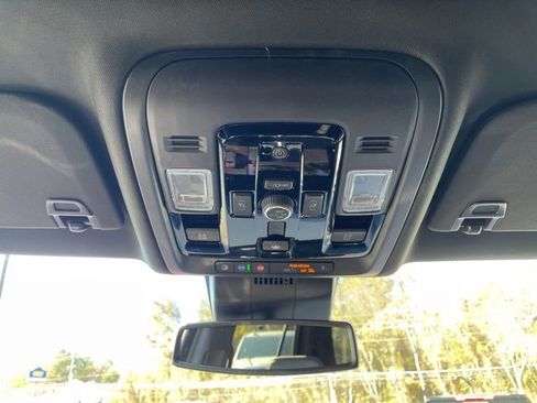 New 2026 GMC Yukon Denali w/ Sun & Power Step Package image 21