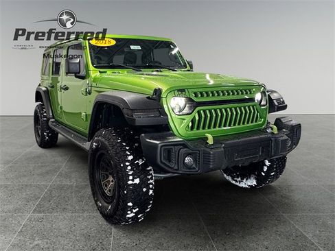 Used 2018 Jeep Wrangler Unlimited Sahara w/ Uconnect 4C Nav & Sound Group image 1