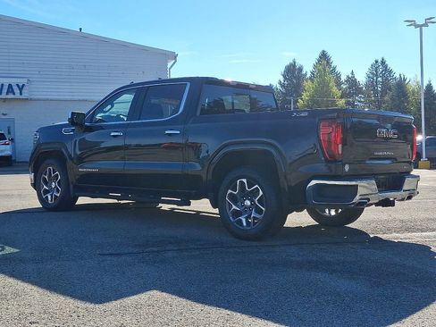 Certified 2023 GMC Sierra 1500 SLT w/ SLT Convenience Package image 4