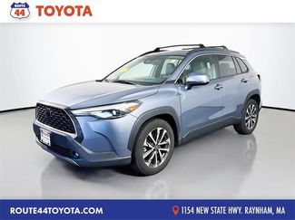 Used 2023 Toyota Corolla Cross XLE w/ Convenience Package AWD/4WD video 1